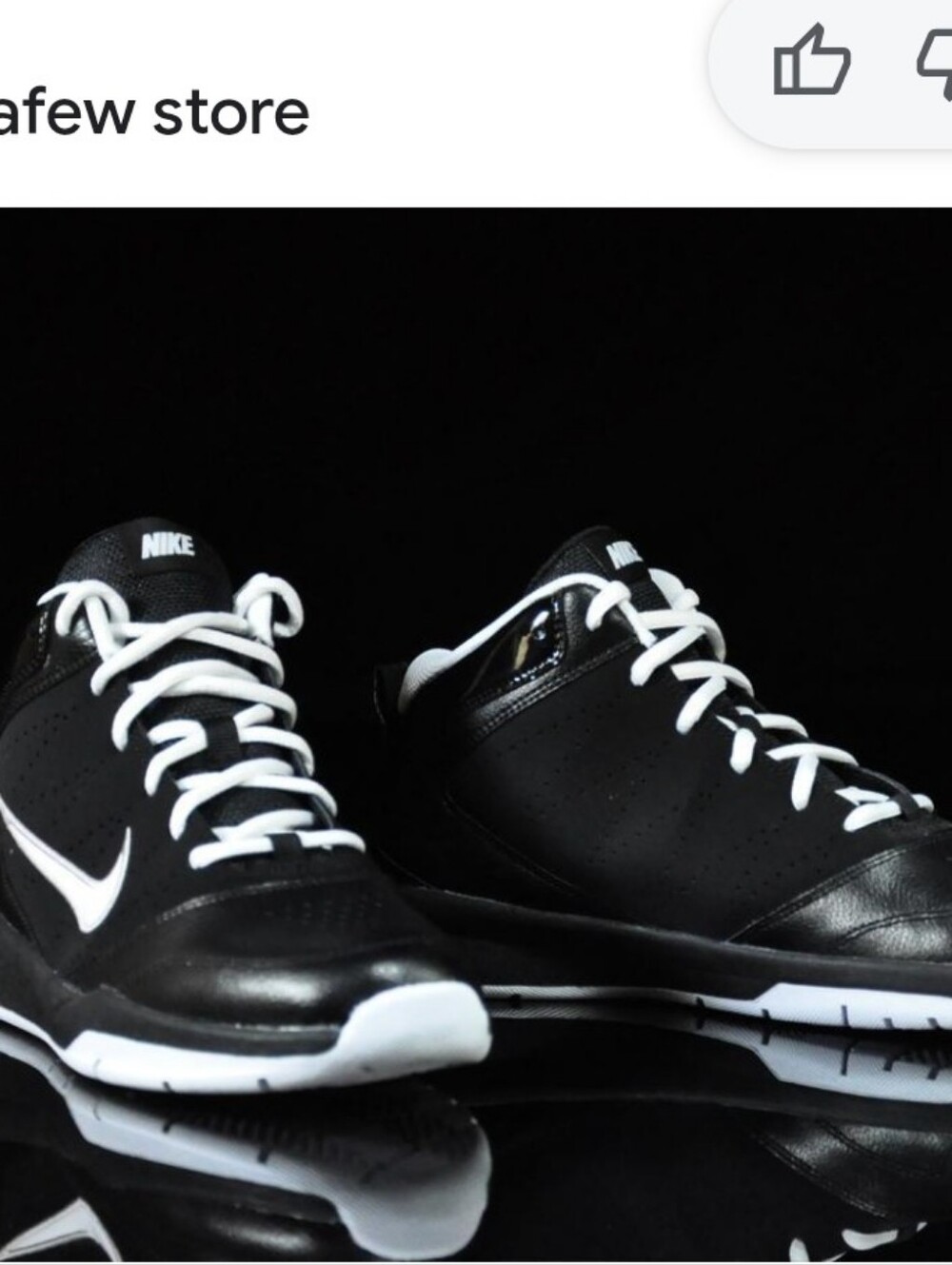 Black and white Nike Team Hustle D 5 basketball sneakers. Sz 5Y